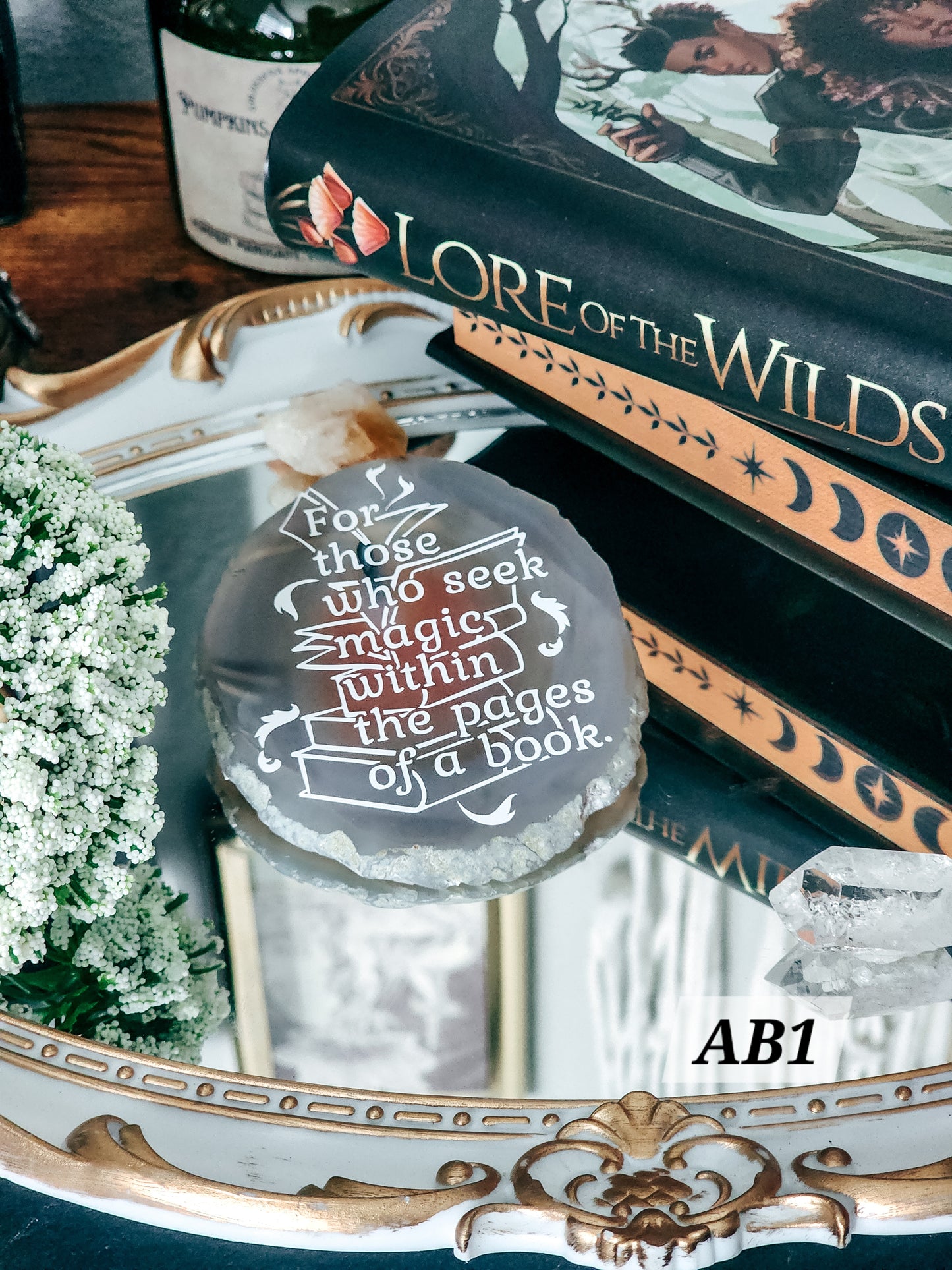 " For those who seek magic " | Amber/ Red Agate Slice Shelf Sitter | Lore Of the Wilds by Analeigh Sbrana
